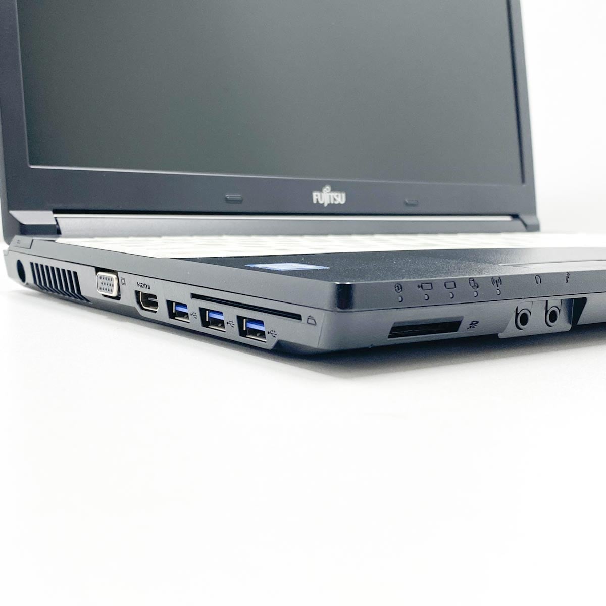 中古ノートパソコン新品同様 中古 LIFEBOOK A748/S 富士通 ノートパソコン Corei7 8650U/16GB