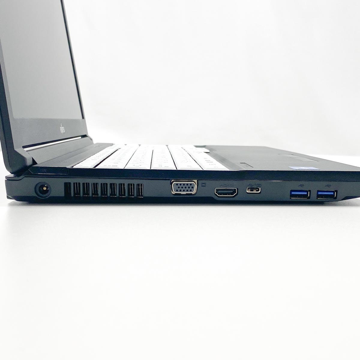 中古 LIFEBOOK A5511/HX 富士通 ノートパソコン Corei5 1135G7/8GB