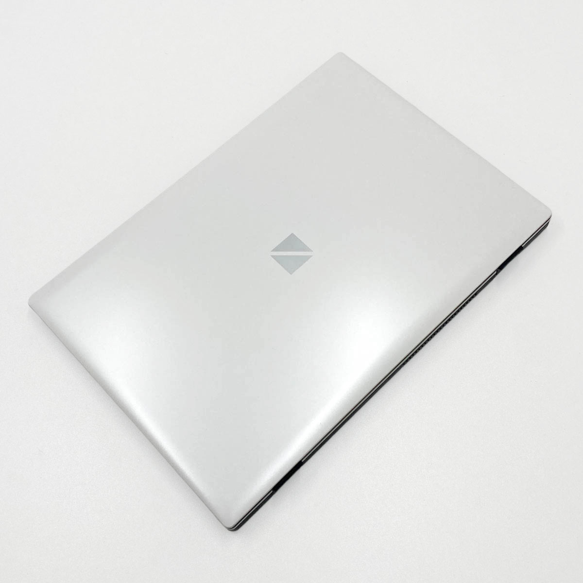 中古 LaVie HM750PAW-E3 NEC ノートパソコン Corei7 8565U/16GB
