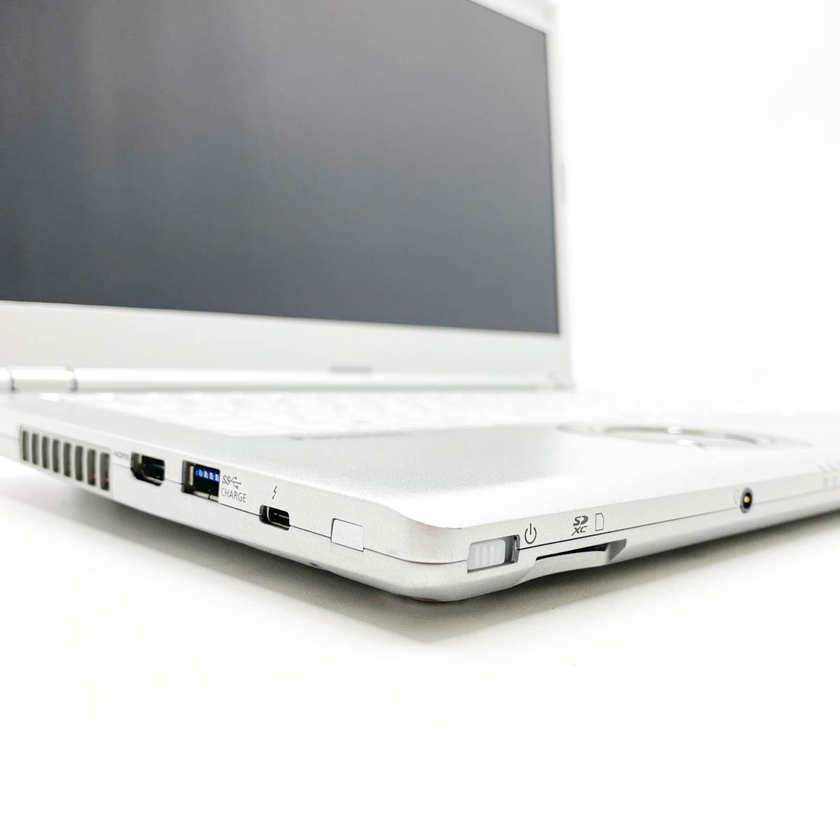 中古 レッツノート Let's note CF-LV9 Panasonic ノートパソコン