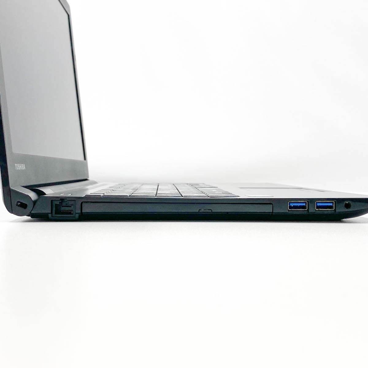 中古 dynabook B65/J 東芝 ノートパソコン Corei5 8350U/8GB/SSD256GB