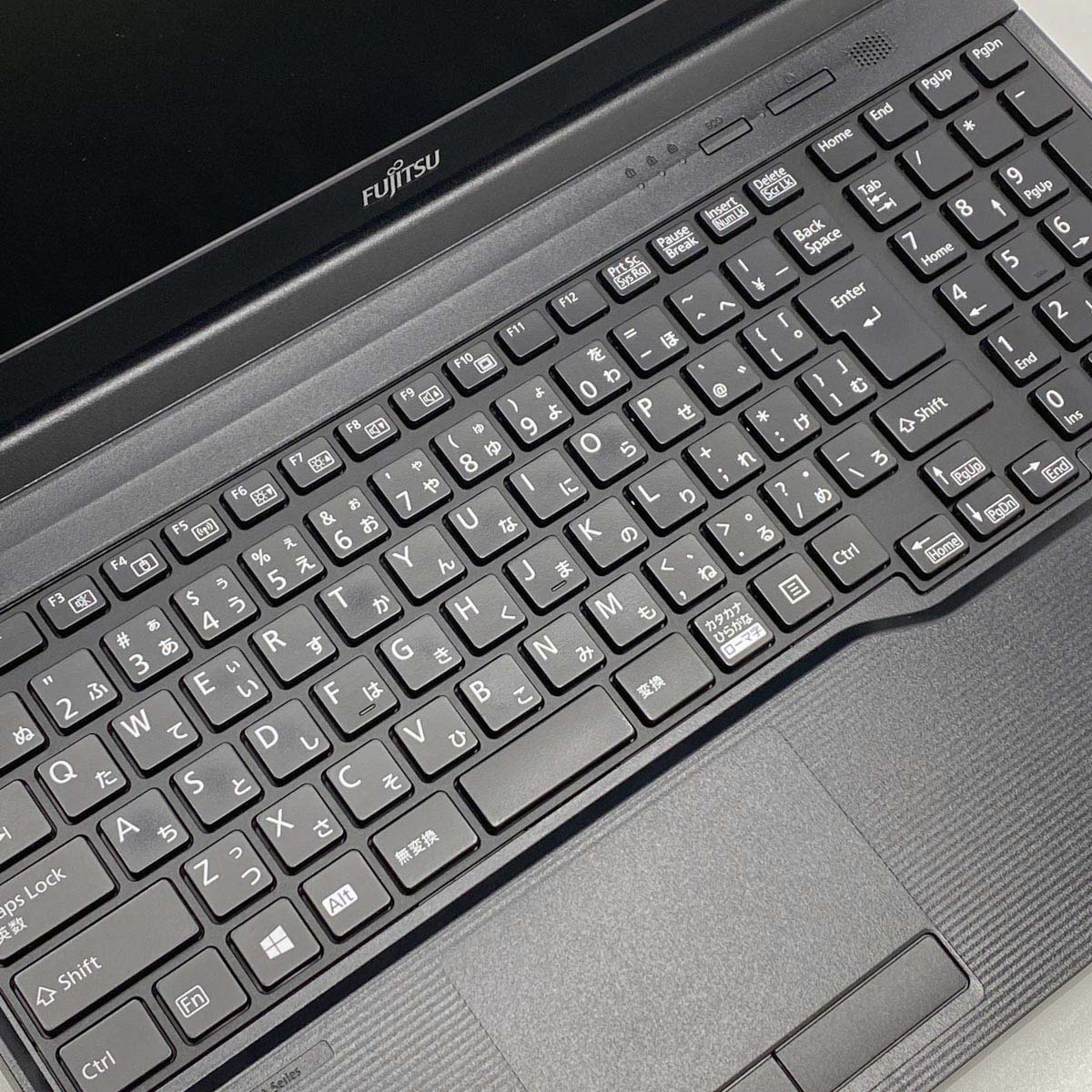 中古 LIFEBOOK A579/A 富士通 ノートパソコン Celeron 4205U/8GB