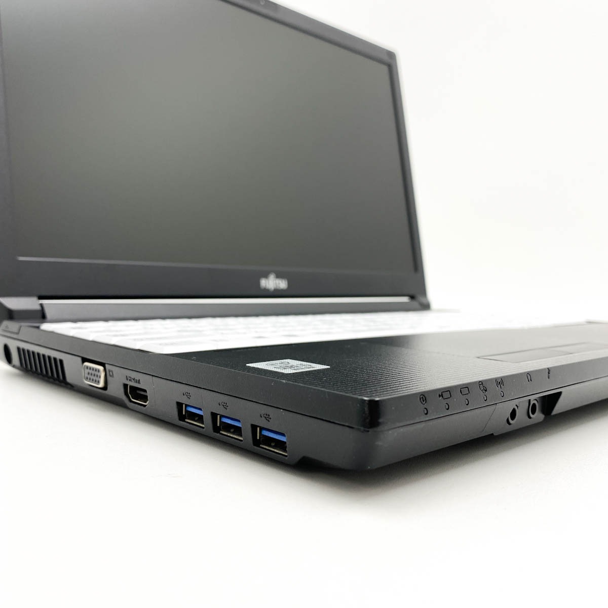 中古 LIFEBOOK A5510/D 富士通 ノートパソコン Corei5 10310U/16GB