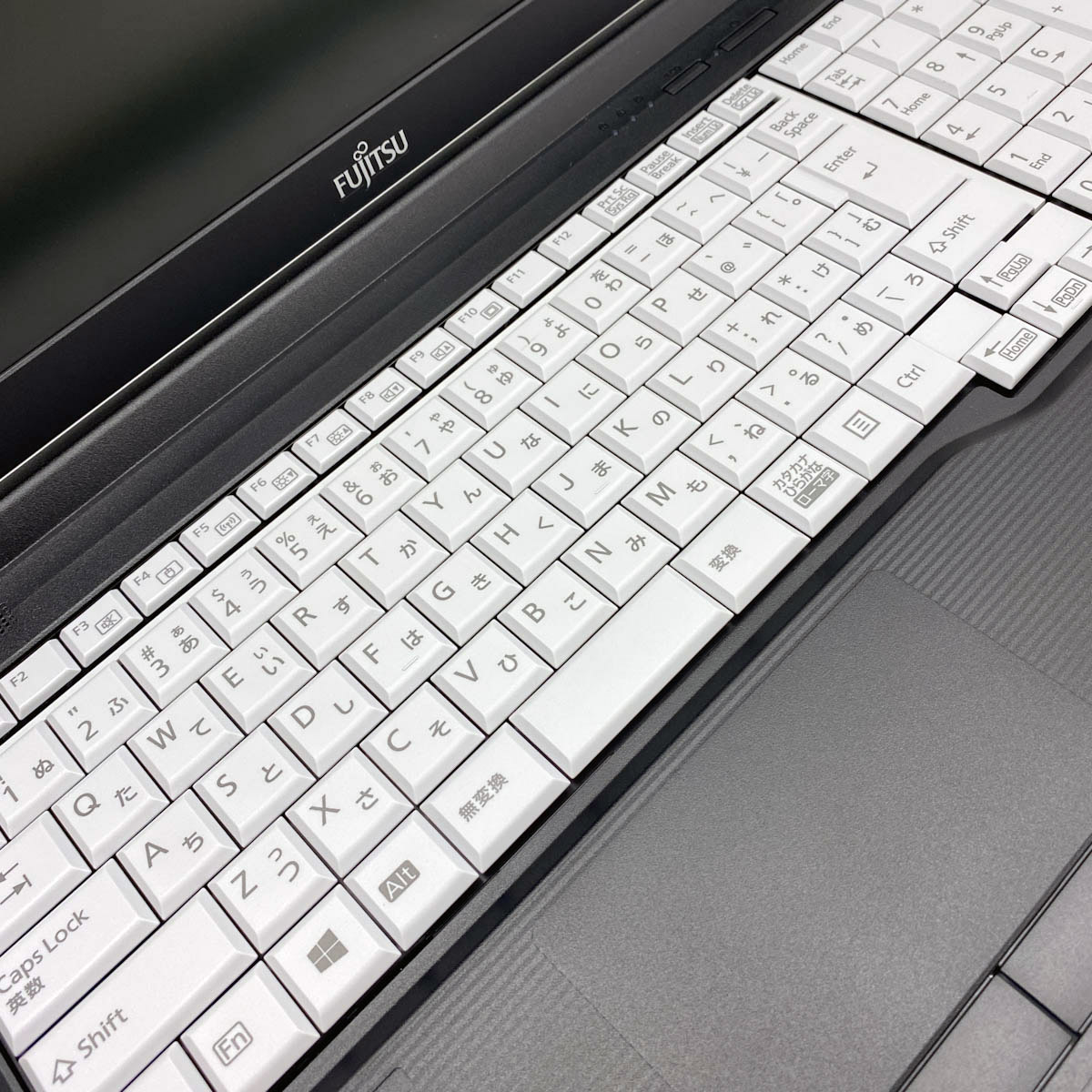 中古 LIFEBOOK A5511/G 富士通 ノートパソコン Corei5 1145G7/16GB