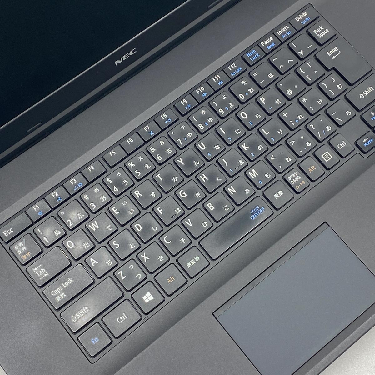 中古 VersaPro VKT16XZG2 NEC ノートパソコン Corei5 8250U/16GB 中古 VersaPro VKT16XZG2 NEC ノートパソコン Corei5 8250U/16GB