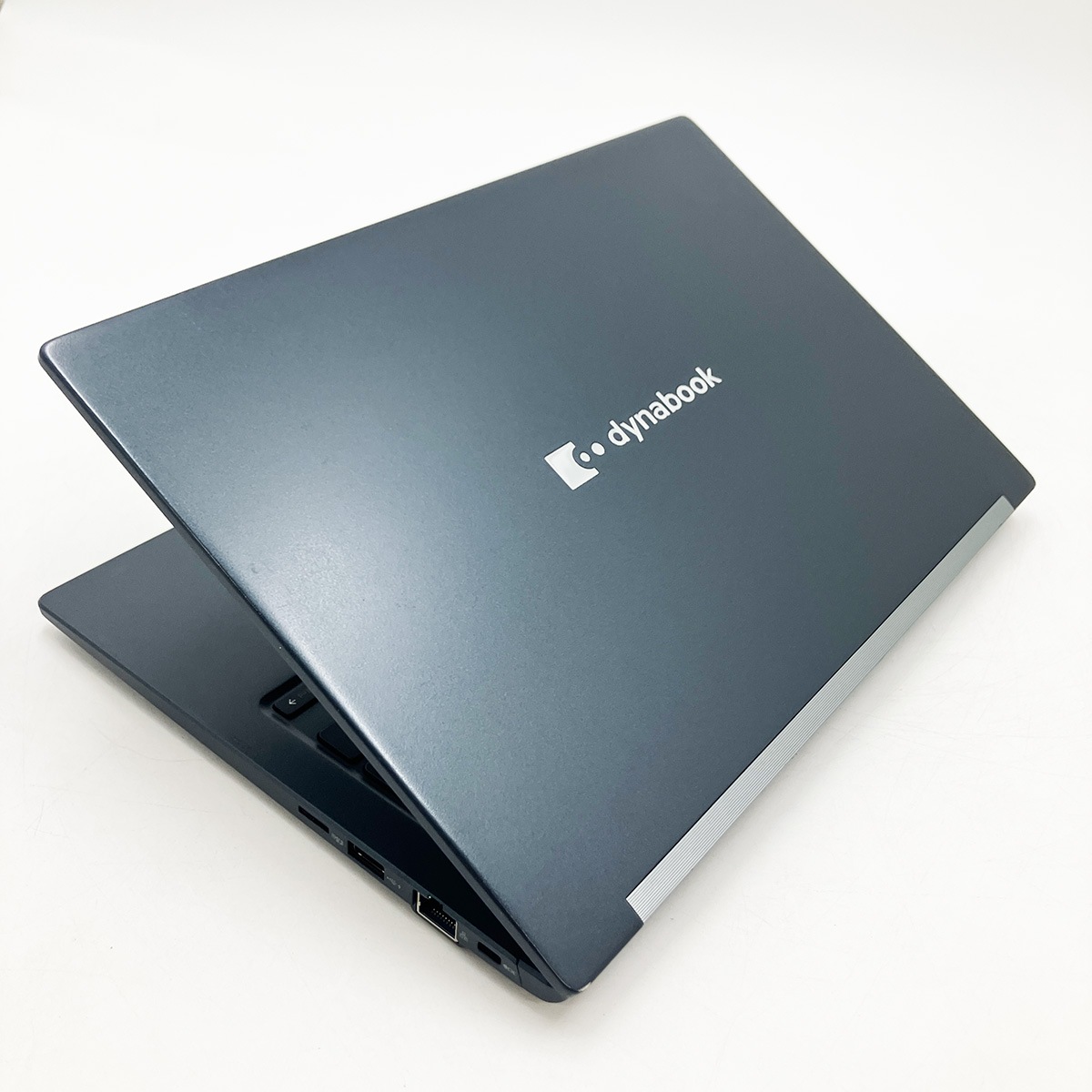 2022年製第12世代超軽量モバイルが限定入荷！ 中古 ノートパソコン 現品撮影 Office付き バッテリー良好 超軽量 12世代 2022年製 Windows11 Pro 東芝 dynabook G83/KW Corei5 16GBメモリ 13.3型 中古 パソコン ノートパソコン