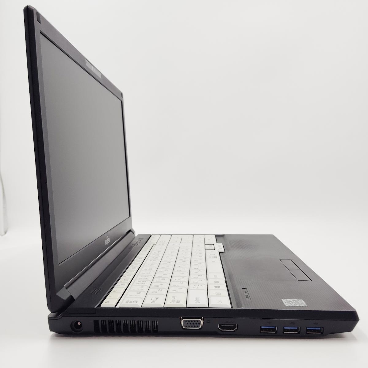中古 LIFEBOOK A5510/E 富士通 ノートパソコン Corei5 10310U/8GB