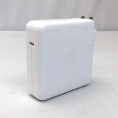 Apple USB-C Power Adapter 96W MX0J2AM/A [FZI03031][中古][外装：Aランク 動作：Aランク]