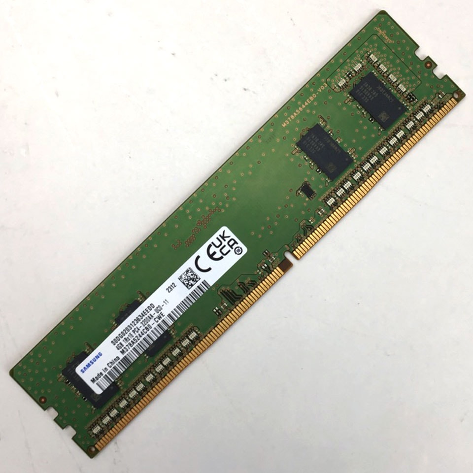 中古サーバーメモリー 32GB PC4-2666V 8枚 計256GB お宝発掘市！】 SAMSUNG 288pin 4GB PC4-25600 M378A5244CBO-CWE [中古