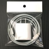 Apple 純正 20W ACアダプタ+USB-C to Lightningケーブル(1m) セット MHJA3AM/A+MUQ93FE/A [中古][ 周辺機器][外装：Aランク 動作：Aランク]