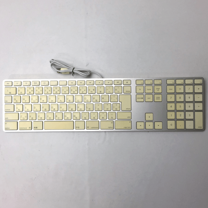 Apple USB Keyboard テンキー付(JIS) MB110J/A(A1243) [FAK11125][中古][ 周辺機器][外装：Cランク 動作：Aランク][送料無料] 1枚目