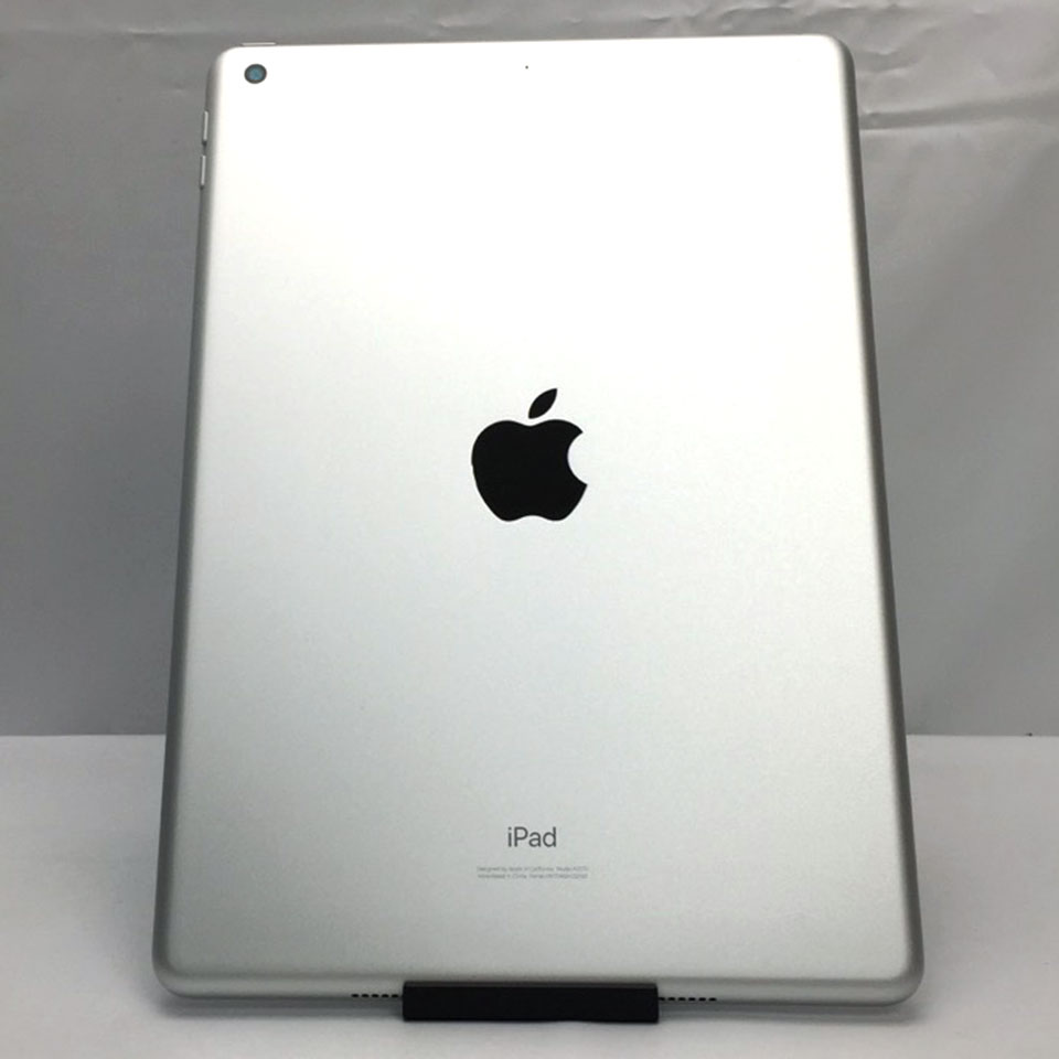 Apple iPad 10.2インチ 第8世代 Wi-Fi 32GB シルバー MYLA2J/A (A2270