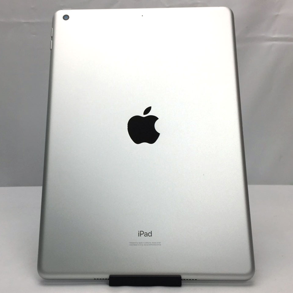 Apple iPad 10.2インチ 第7世代 Wi-Fi 32GB シルバー MW752J/A Apple iPad 10.2インチ 第7世代 Wi-Fi 32GB シルバー MW752J/A