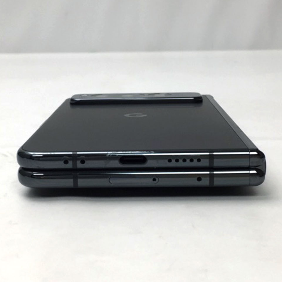 Google Pixel Fold G0B96 256GB Obsidian G0B96 [ZBC07017][中古Android 16.0 /Google Tensor G2 /メモリ：12GB /256GB/ 発売時期：2023年～][画面：Aランク 外装：Bランク 動作：Aランク][送料無料] 6枚目