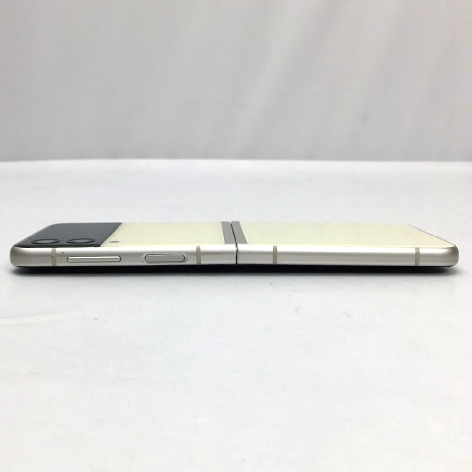 Galaxy Z flip3 docomo  クリーム Amazon | docomo Galaxy Z Flip3 5G SC-54B 本体 Cream SIM