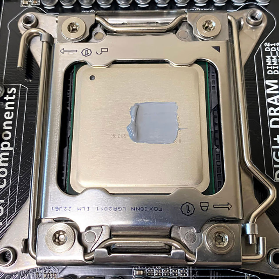 親和産業 SMZ-01R 高性能グリス OC Master 2g 13.2W/m・k [CPUグリス ] 2枚目