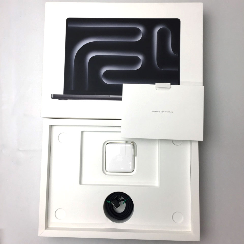 Apple MacBook Pro (14-inch, 2024) MW2U3J/A (A3112) [FAK18039][中古