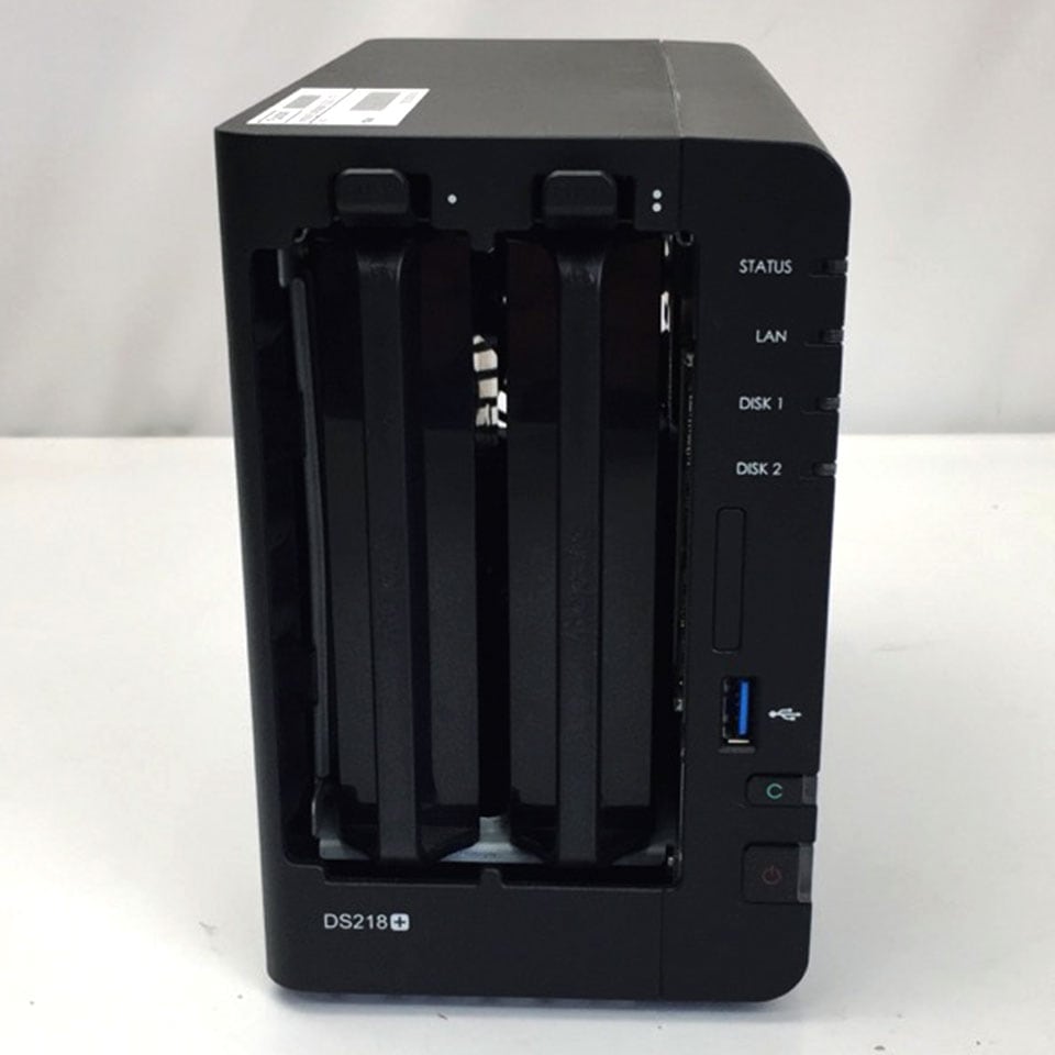 Synology DS218+ NAS美品メモリ8Gまで増設、2TB×2枚4TB Synology DS218+ NAS美品メモリ8Gまで増設、2TB×2枚4TB - メルカリ