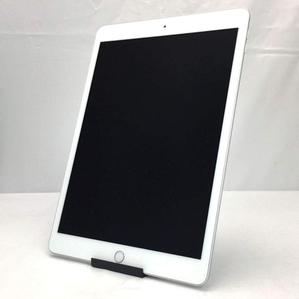 Apple iPad 10.2インチ 第8世代 Wi-Fi 32GB シルバー MYLA2J/A (A2270) [中古] [iPadOS 26.2 / 発売時期：2020年～/ iPad][画面：Aランク 外装：Aランク 動作：Aランク][送料無料] 2枚目