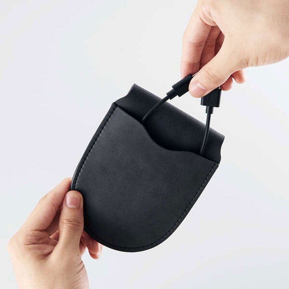 ELECOM [M-TM15BBBK]充電式 Bluetooth4.2薄型マウス “Slint” 4ボタン ブラック [マルチペアリング対応] 18枚目