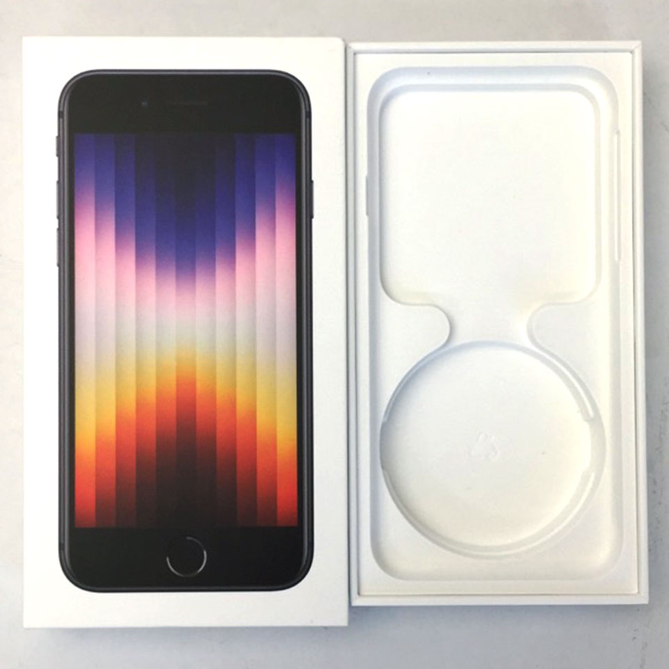Apple SIMフリー iPhone SE 第3世代 64GB ミッドナイト MMYC3J/A (A2782) [KBD14004][中古][iOS 26.4.1 / 発売時期：2022年～/ iPhone][画面：Aランク 外装：Aランク 動作：Aランク][送料無料] 7枚目