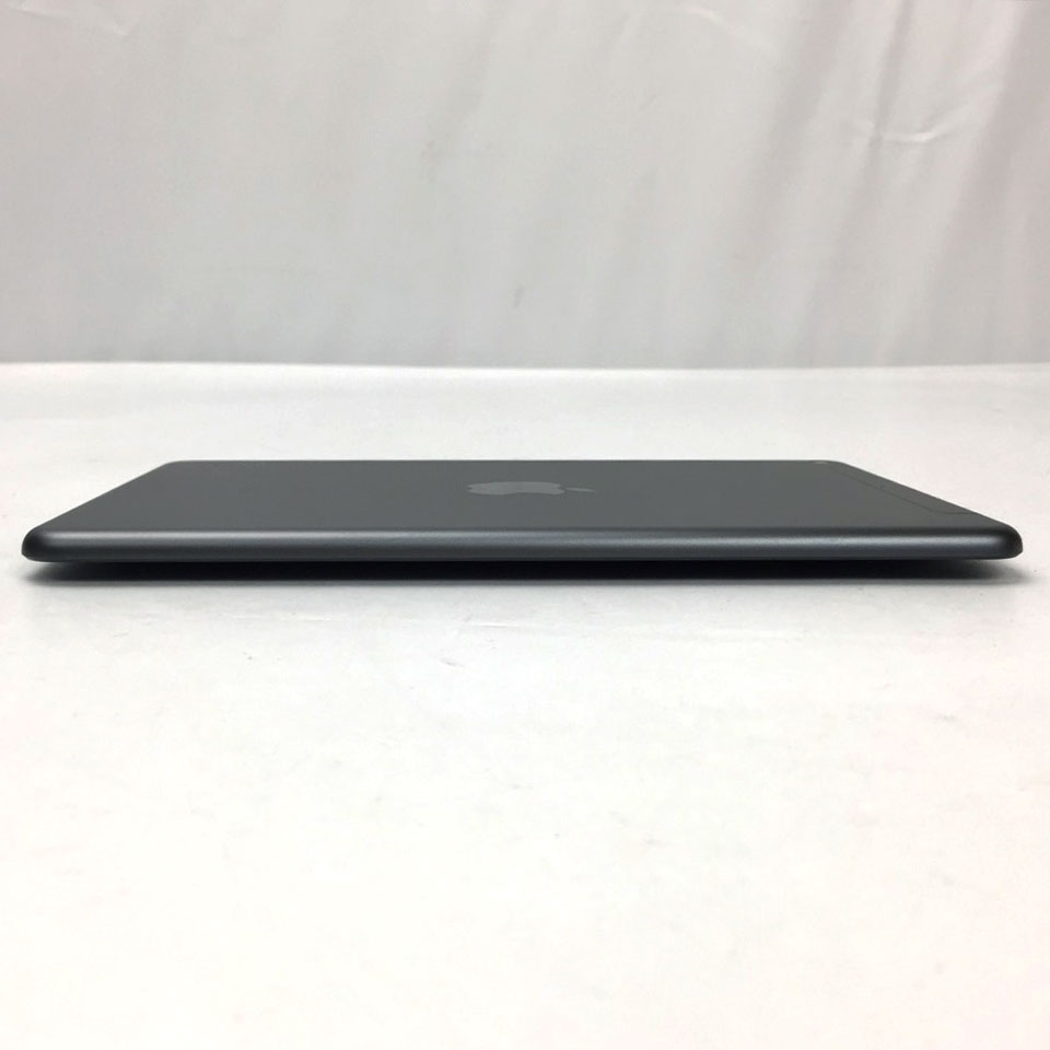 Apple アップル/Pad mini 7.9インチ 第5世代/MUX52J/A/DMPFP1RVLMT7/Bランク/69【中古】 iPad mini 7.9インチ 第5世代 Wi-Fi 64GB 2019年春モデル MUQW2J