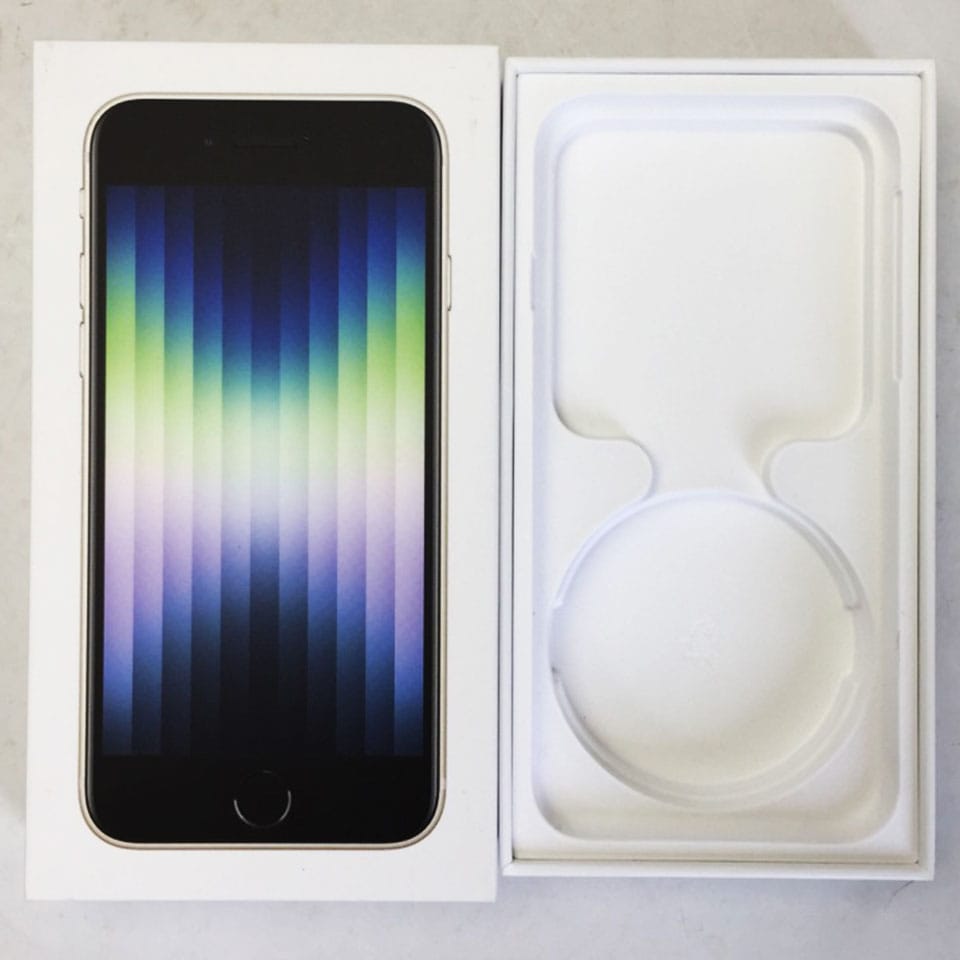 【第3世代】iPhoneSE 64GB スターライトMMYD3J/A A2782 楽天市場】【最大2000円クーポンGET】「新品 未使用品」SIM