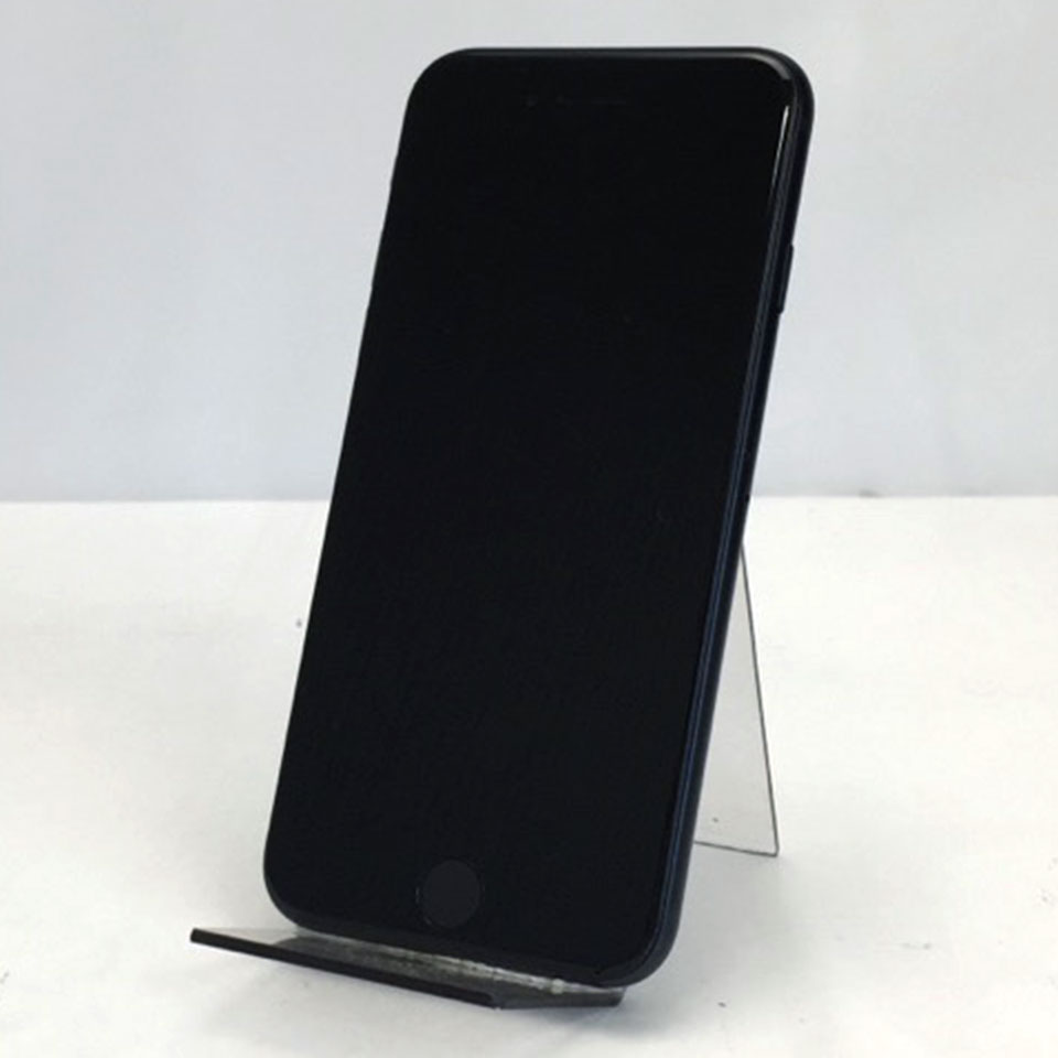 Apple SIMフリー iPhone SE 第3世代 64GB ミッドナイト MMYC3J/A (A2782) [KBD14006][中古][iOS 26.4.1 / 発売時期：2022年～/ iPhone][画面：Aランク 外装：Aランク 動作：Aランク][送料無料] 2枚目