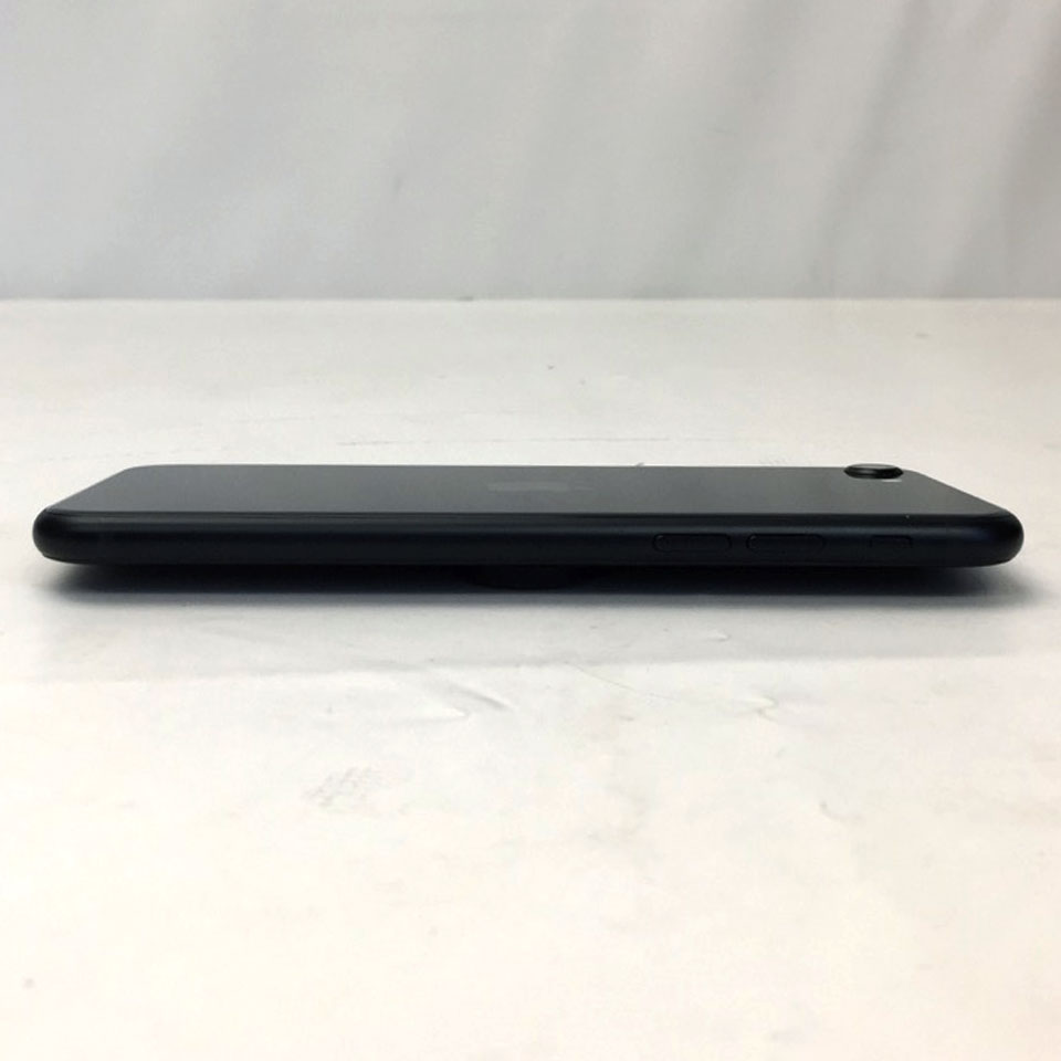 Apple SIMフリー iPhone SE 第3世代 64GB ミッドナイト MMYC3J/A (A2782) [KBD14007][中古][iOS 26.4.1 / 発売時期：2022年～/ iPhone][画面：Aランク 外装：Bランク 動作：Aランク][送料無料] 6枚目