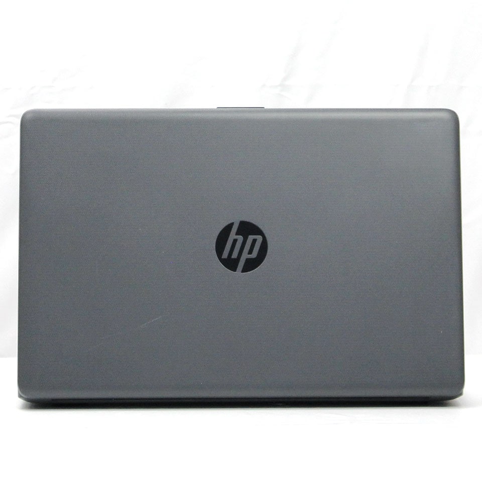 HP 250 G7 5KX42AV [中古ノートパソコン /15.6型 /解像度：1366 x 768