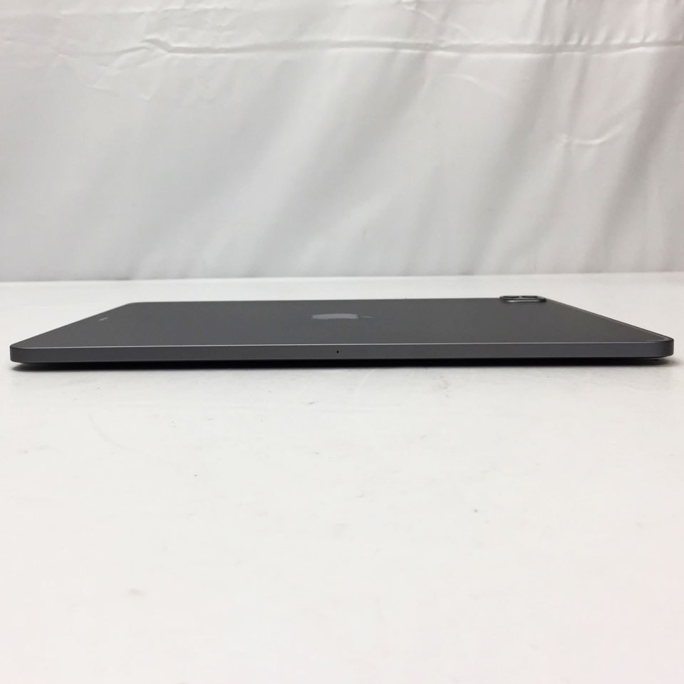 A*7様 ジャンク品 iPad Pro 12.9インチ（第3世代） Wi-Fi Apple iPad Pro 12.9インチ 第6世代 Wi-Fi 256GB 2022年秋モデル