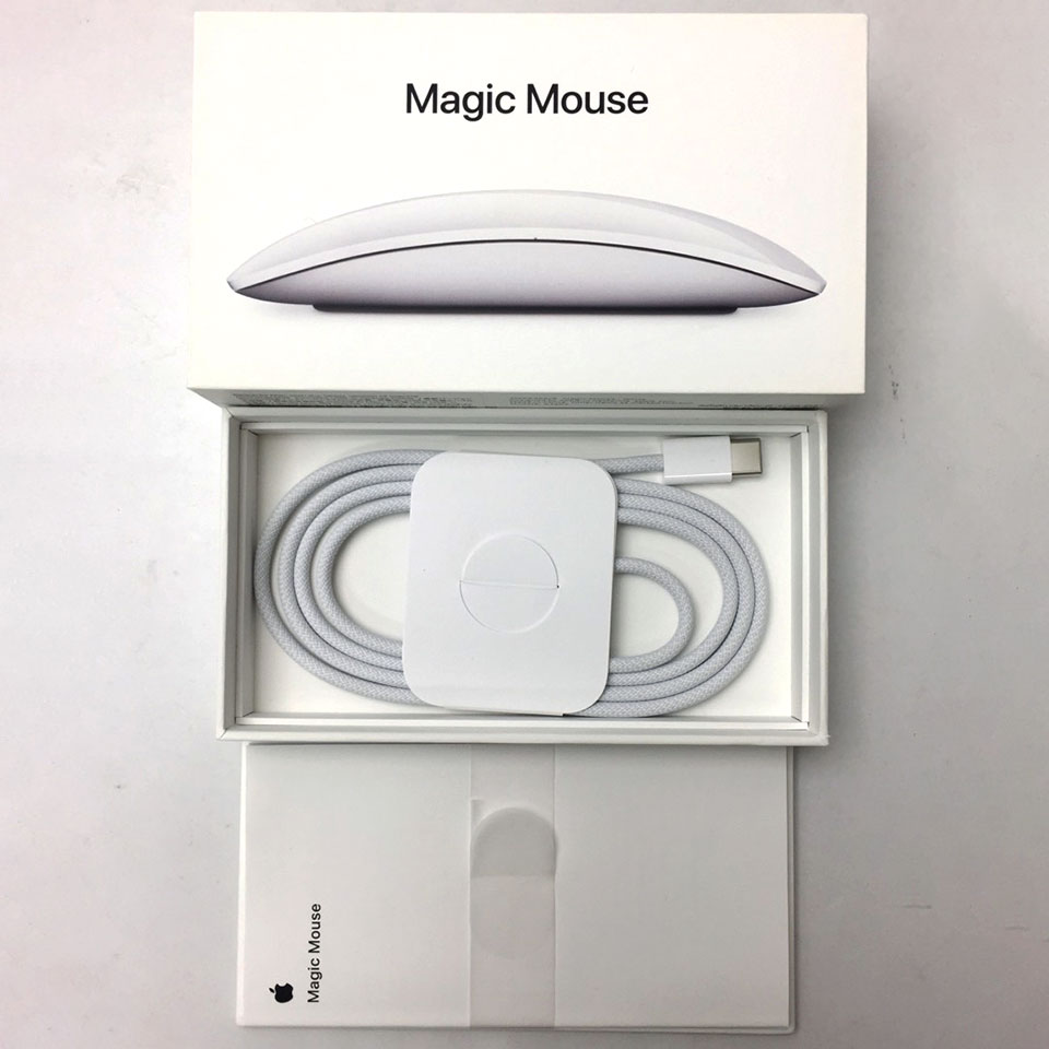 Apple Magic Mouse3 A3204 (ホワイト) Apple A3204 Mouse - Optical - Wireless - Rechargeable - White
