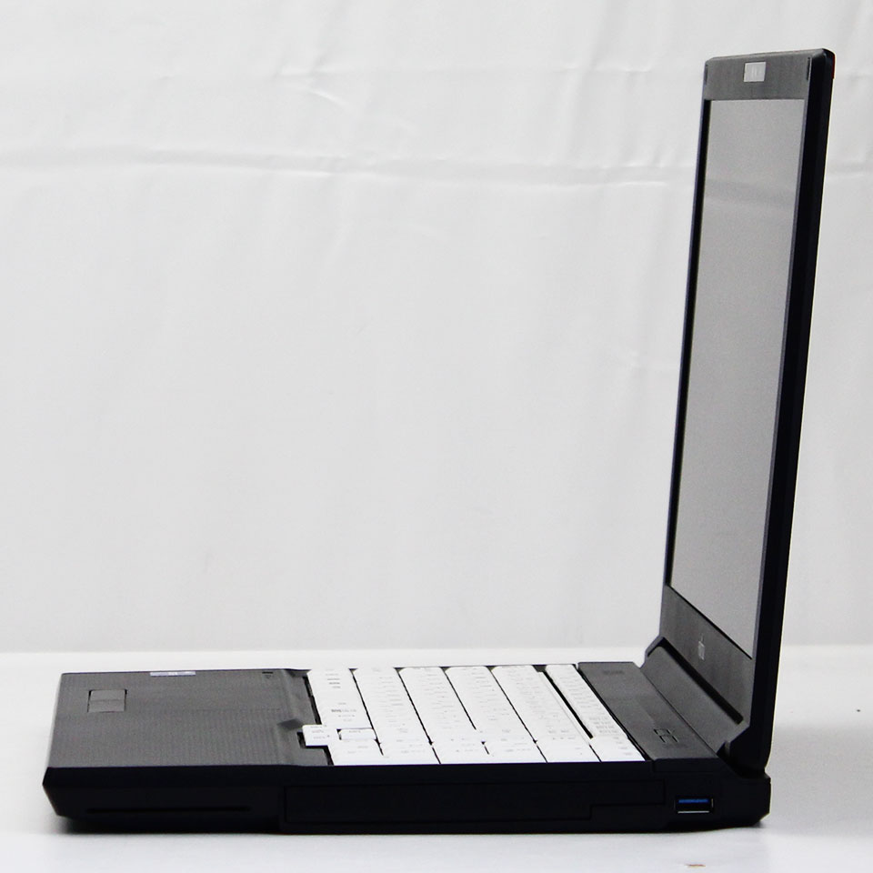 FUJITSU LIFEBOOK A7511/G FMVA85031 [中古/ ノートパソコン /15.6型 /解像度：1366 x 768 /Windows11 Pro /Core i7 1185G7 /メモリ：16GB /M.2：256GB][画面：Aランク 外装：Bランク 動作：Aランク][送料無料] 3枚目