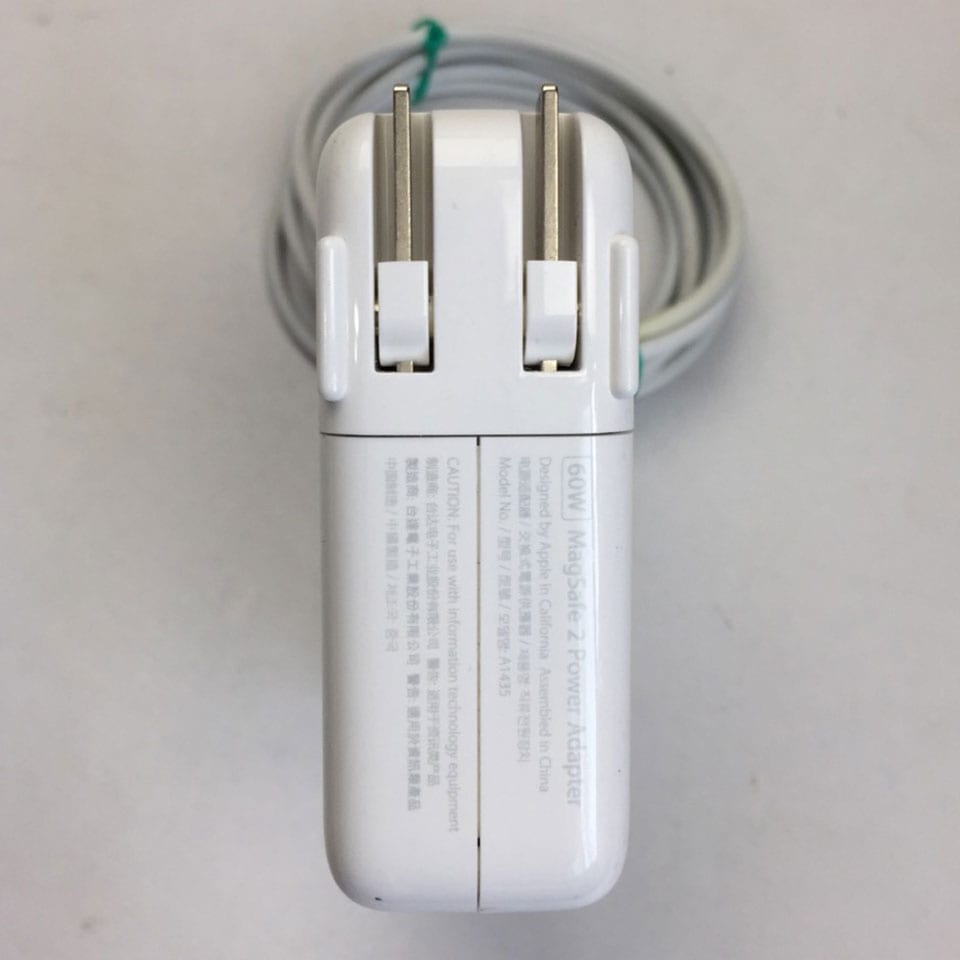 お宝発掘市！】 Apple 60W MagSafe 2 Power Adapter A1435 MD565J/A
