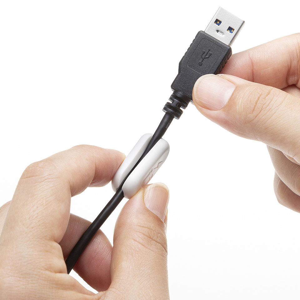 SANWASUPPLY | サンワサプライ [CA-515W]マグネットケーブルホルダー　ホワイト [配線止め /配線整理 /まとめる] 8枚目