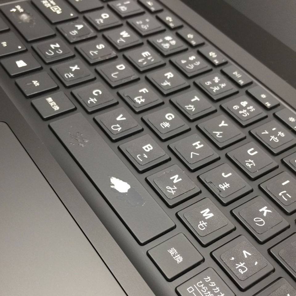 Microsoft Surface Laptop 4 (BK) Model 1951 [KBH12002][中古ノートパソコン /13.5型(タッチパネル) /解像度：2256 x 1504 /Windows11 Pro /Core i7 1185G7 /メモリ：16GB /M.2：512GB][画面：Bランク 外装：Bランク 動作：Aランク][送料無料] 6枚目