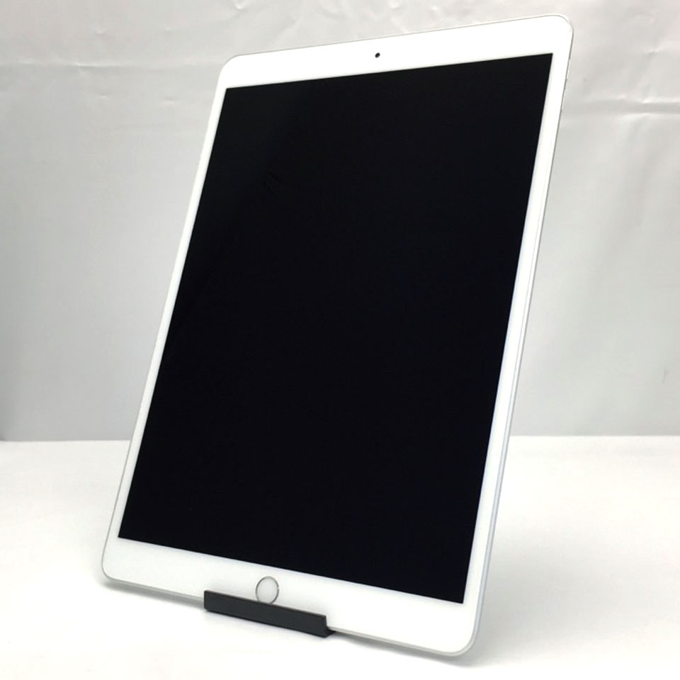Apple iPad Air 10.5インチ 第3世代 Wi-Fi 256GB シルバー MUUR2J/A (A2152) [FBD14035][中古][iPadOS 26.4.1 / 発売時期：2019年～/ iPad][画面：Bランク 外装：Bランク 動作：Aランク][送料無料] 2枚目