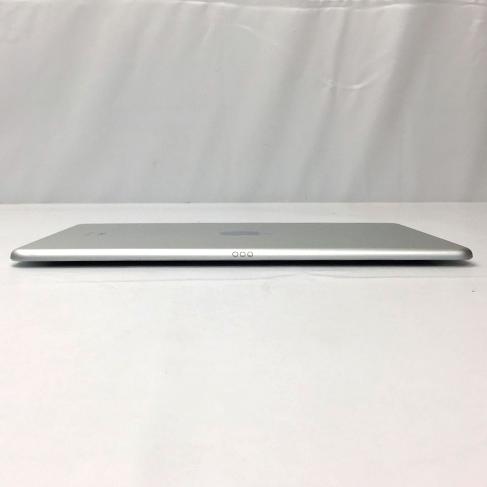 Apple iPad Air 10.5インチ 第3世代 Wi-Fi 256GB シルバー MUUR2J/A (A2152) [FBD14035][中古][iPadOS 26.4.1 / 発売時期：2019年～/ iPad][画面：Bランク 外装：Bランク 動作：Aランク][送料無料] 6枚目