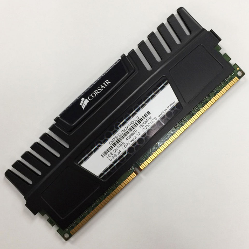 【お宝発掘市！】 Corsair 240pin 4GB PC3-12800 CMZ8GX3M2A1600C9 [中古][メモリ][外装：Aランク 動作：Aランク] 2枚目