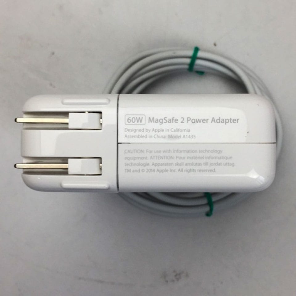 お宝発掘市！】 Apple 60W MagSafe 2 Power Adapter A1435