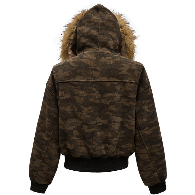 �ߥ꥿�꡼�ե������㥱�å� <A289>