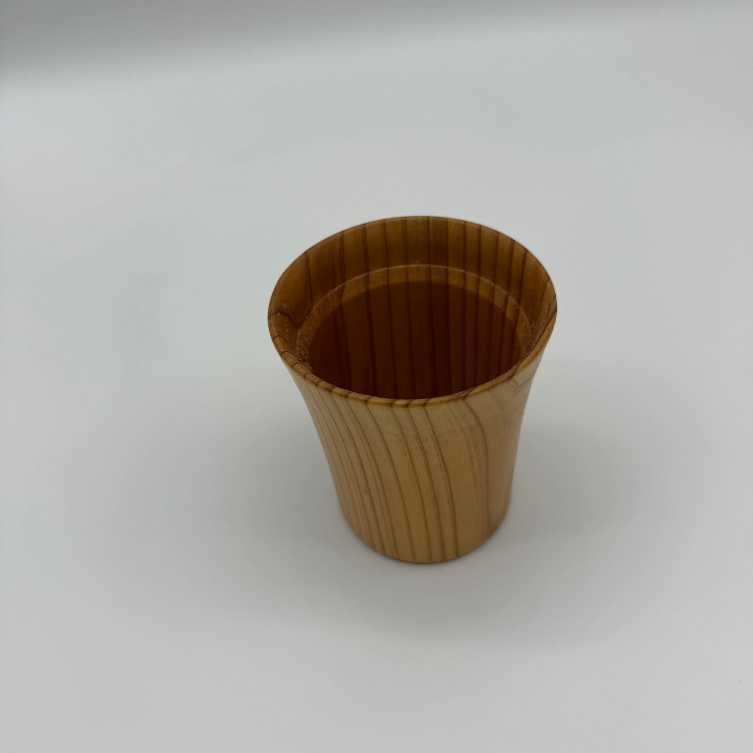 秋田杉 グラス 木製 天然木カップ 手作り 日本製 高級 おしゃれ ギフト プレゼント 職人手作り おしゃれ