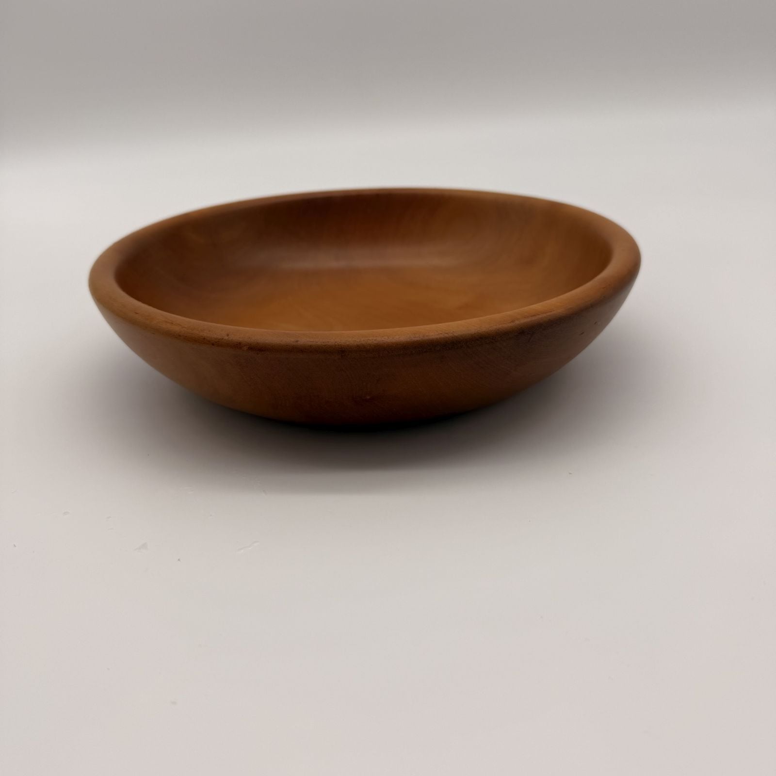 【至高の一皿】オノオレカンバ 斧折樺 サラダボール 食器 皿 ボウル 木製 天然木	手作り 日本製	高級 最高級 おしゃれ ギフト プレゼント 職人手作り おしゃれ【大きさ的にもう作ることができないサイズ直径約２１センチ】