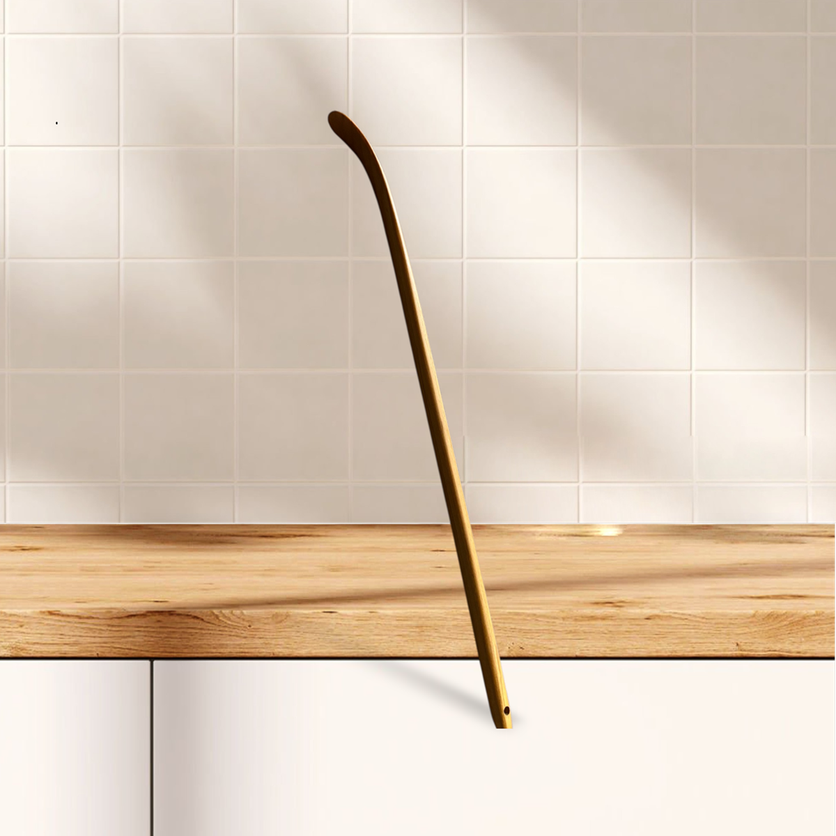 【宮内庁御用達職人が作る】最高級 孫の手 日本一固い 天然木 オノオレカンバ 斧折樺 木製 ギフト プレゼント 敬老の日 日本製 手仕事