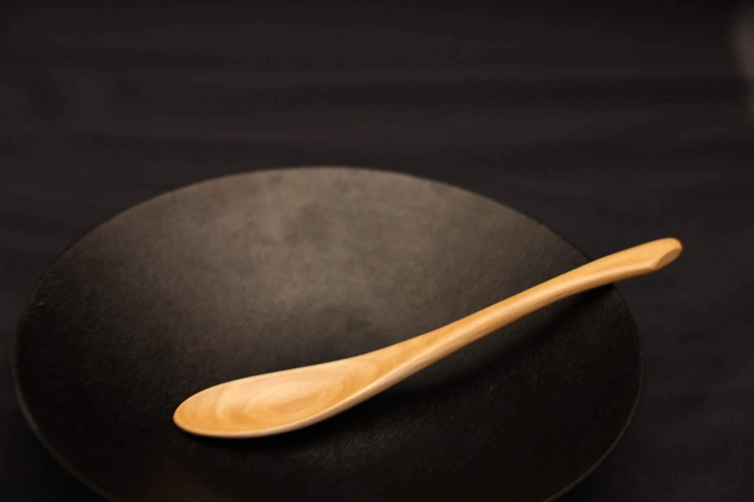 オノオレカンバ 【滑らかなスプーン フィッシュ】木製 スプーン 高級 天然木 職人手作り手作り日本製 ギフト プレゼント