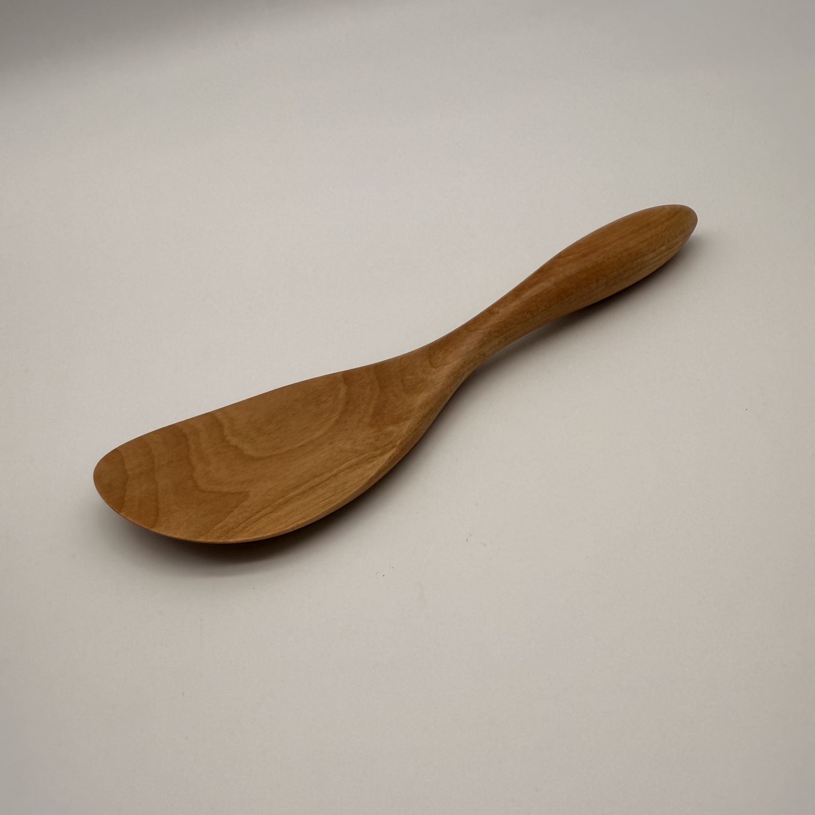 オノオレカンバ デザインシャモジ しゃもじ 右利き用 食器 木製 天然木 手作り 日本製 高級 おしゃれ ギフト プレゼント 職人手作り おしゃれ