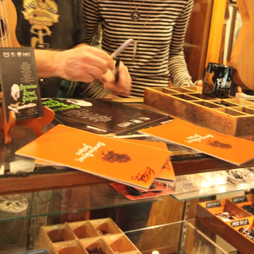 【宮内庁御用達】オノオレカンバ 斧折樺 靴べら スタンドシューズセット ニューヨーク五番街 Kiton 展示 2024年 ロサンゼルスACCAギャラリー 高級ギフト 職人手作り 木製 日本製 プレゼント 天然木 ＃200～＃300