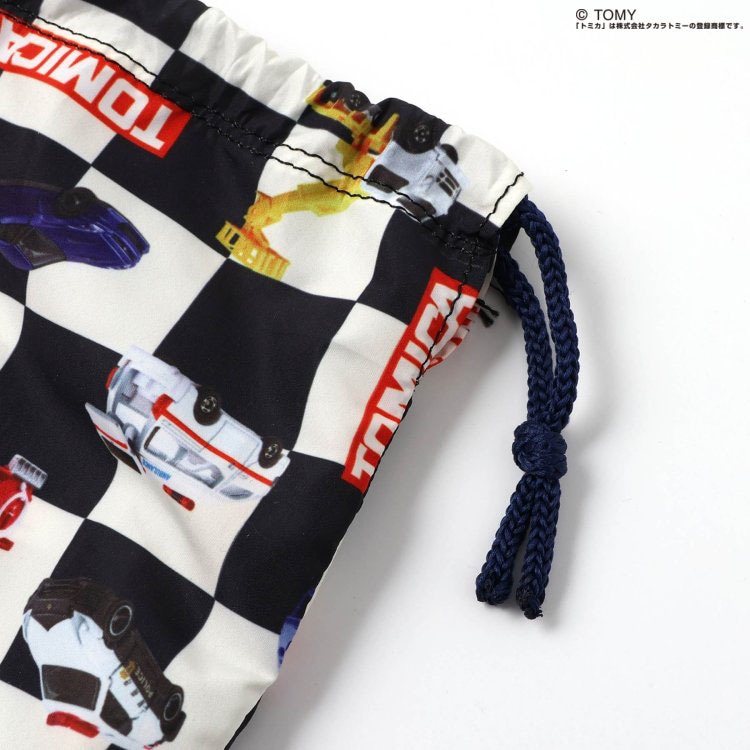 BREEZE トミカコラボ キッズ キルトシューズ 内側ボア くるま総柄 巾着