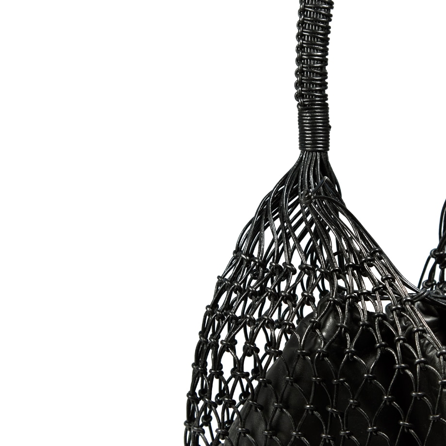 MAISON N.H PARIS　メゾンエヌアッシュパリ　革の編みバッグ MAISON N.H PARIS メゾンエヌアッシュパリ 革の編みバッグ