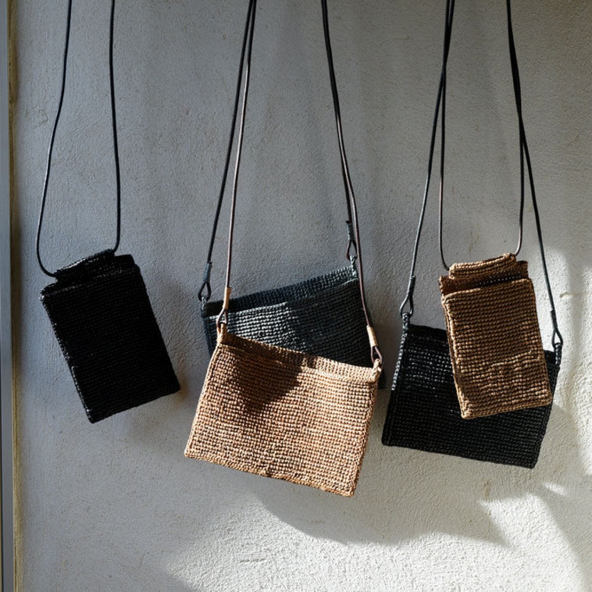 MAISON N.H PARIS[メゾンエヌアッシュパリ]LOU PETIT 2-NOIR[バッグ